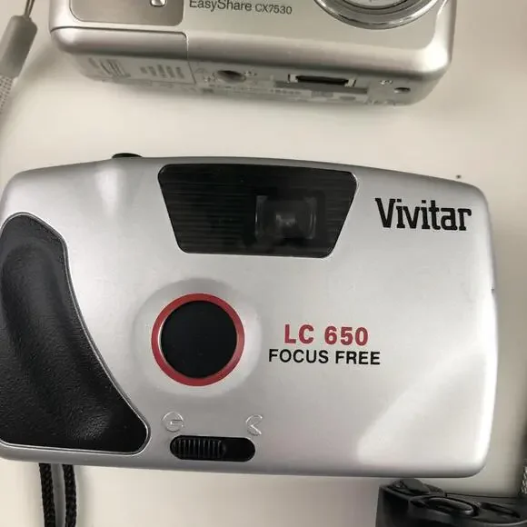 Untested Lot Of 7 Cameras /5 Digital/ 2 Film- AS IS - For Parts Or Repair P13 - Picture 7 of 8